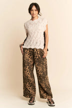 Davi & Dani Ribbon Bow Ties Scalloped Trim Knit Semi Crop Top