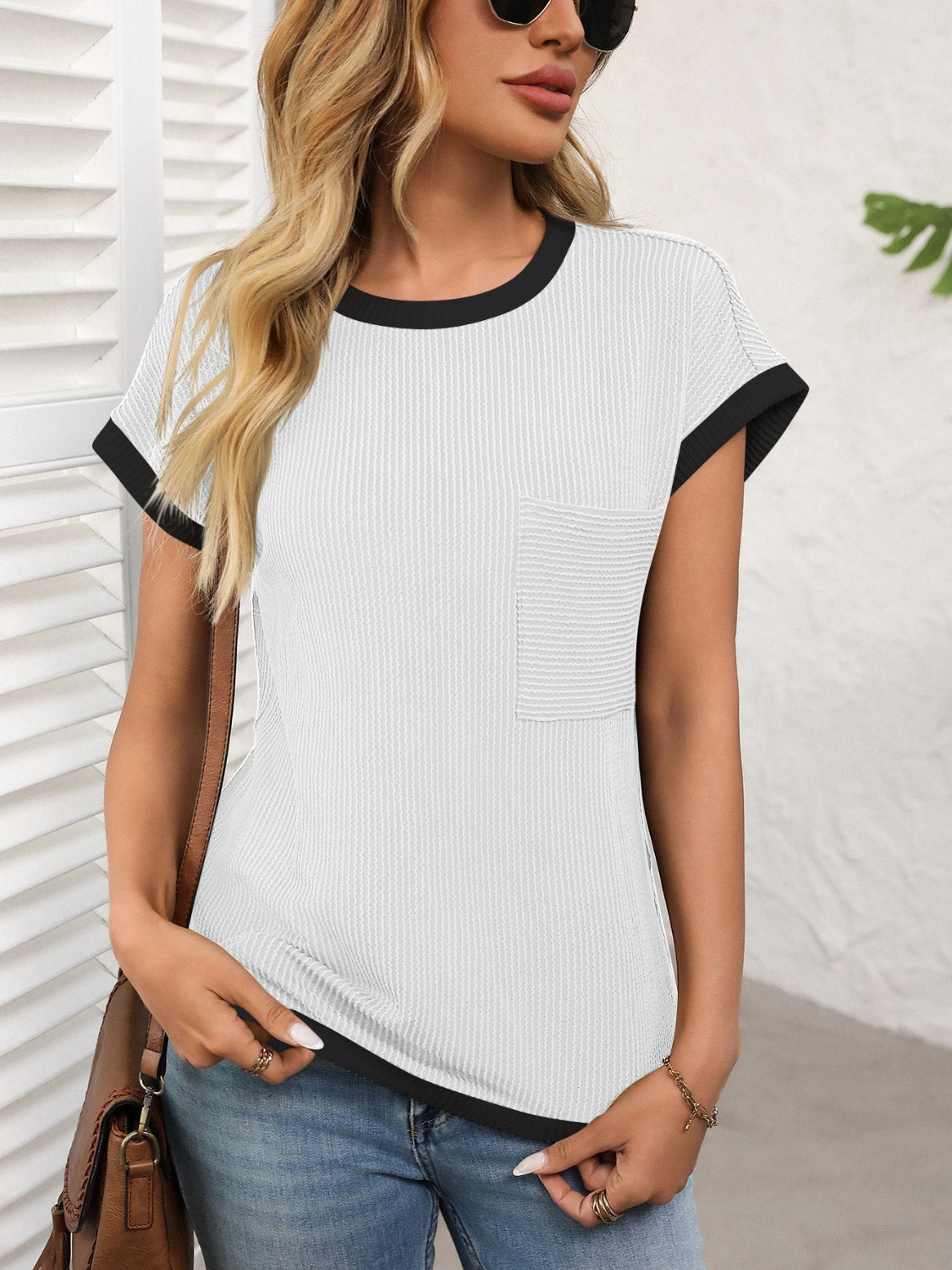 Contrast Trim Round Neck Short Sleeve T-Shirt - felvior