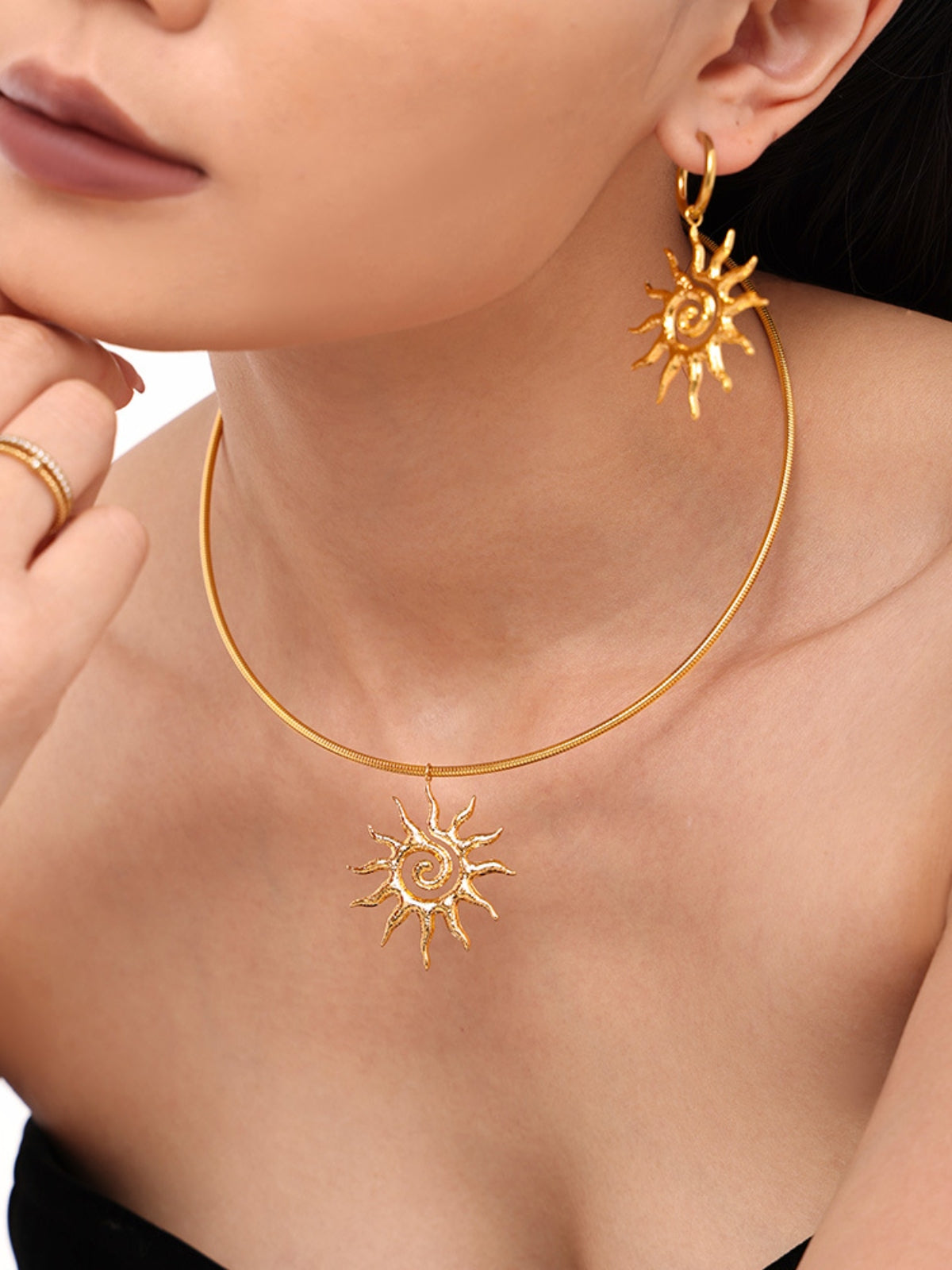 18K Gold-Plated Sun Necklace and Earrings 2 Piece Jewelry Set - felvior