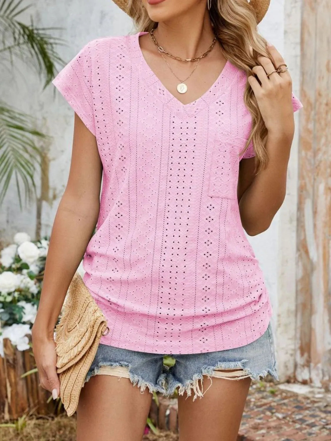 Eyelet V-Neck Short Sleeve Top - felvior