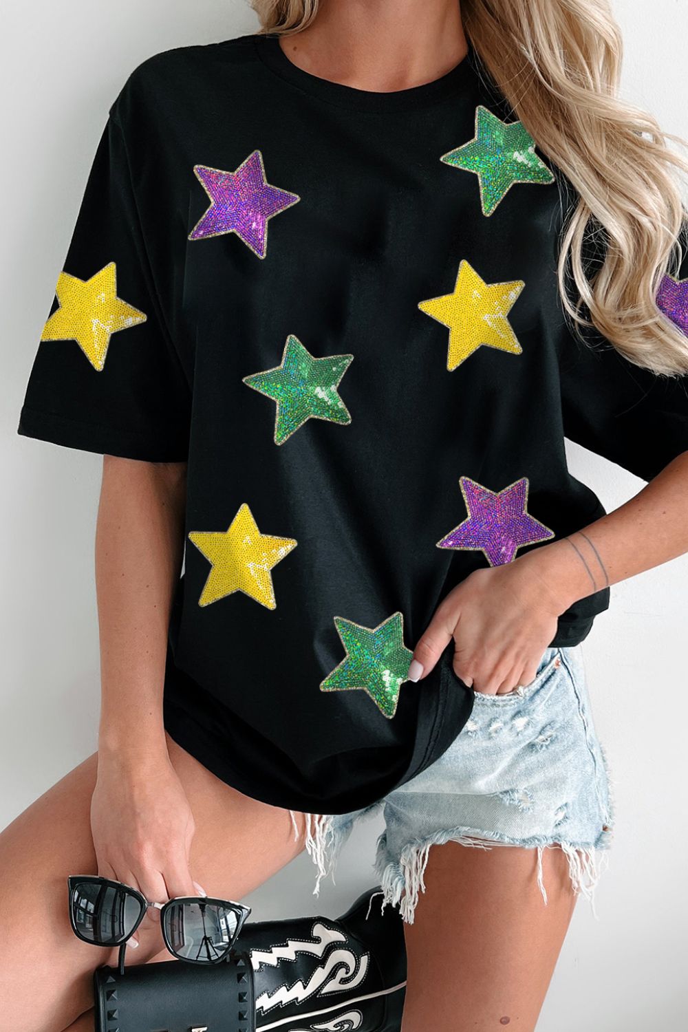 Sequin Stars Patched Round Neck T-Shirt Image principale du produit