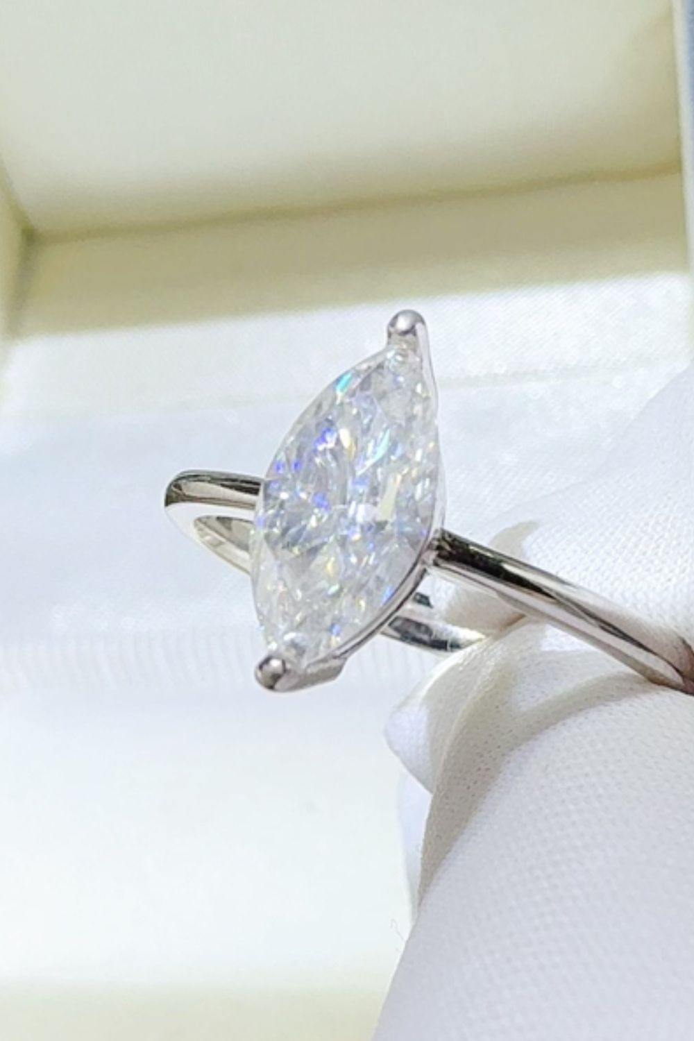 2 Carat Moissanite 925 Sterling Silver Ring - felvior