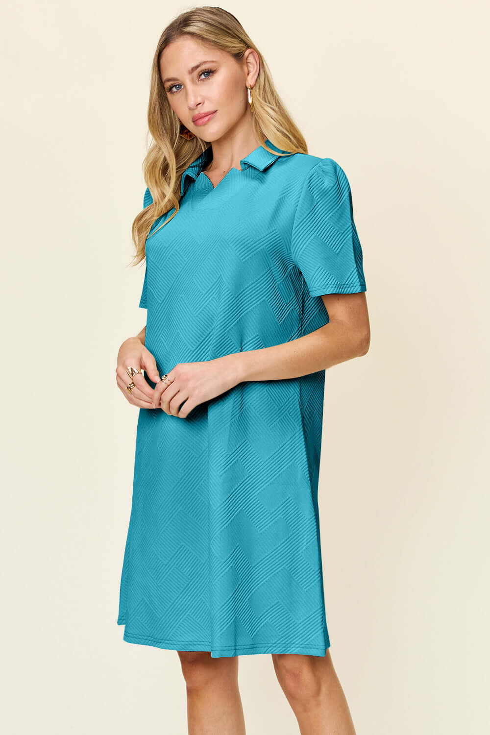 Double Take Full Size Texture Collared Neck Short Sleeve Dress Hauptbild