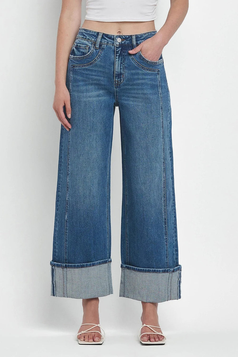 Straight Leg Jeans with Pockets - felvior