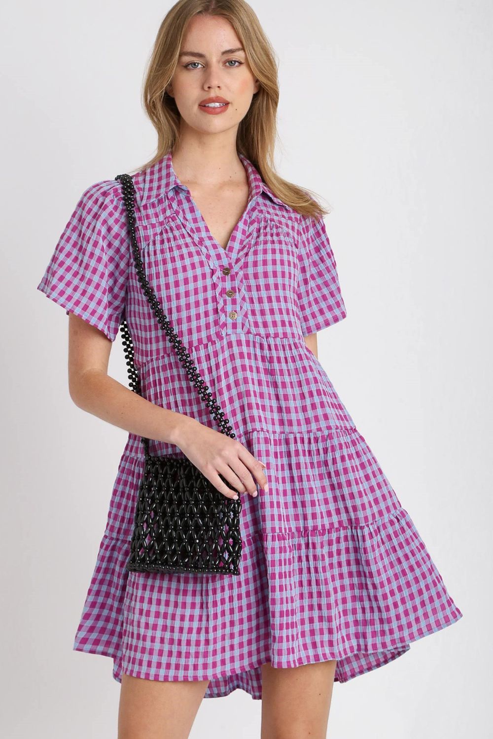 Umgee Full Size Gingham Tiered Button Detail Short Sleeve Dress Plus Size Image principale du produit