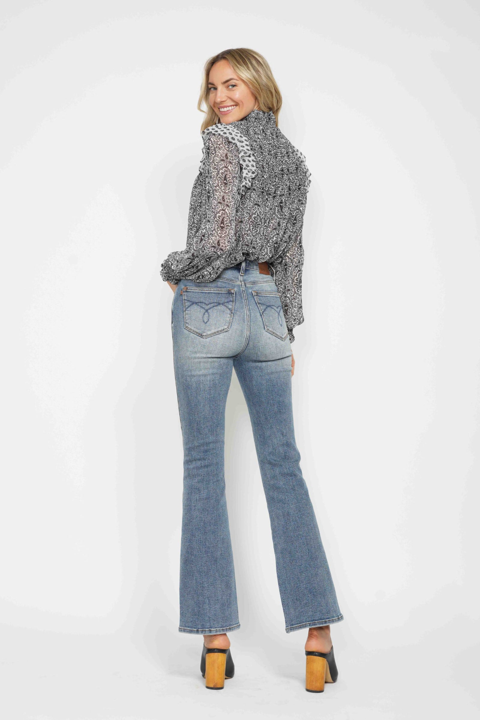 Judy Blue Full Size Tummy Control Back Embroidered Pocketed Bootcut Jeans Plus Size - felvior