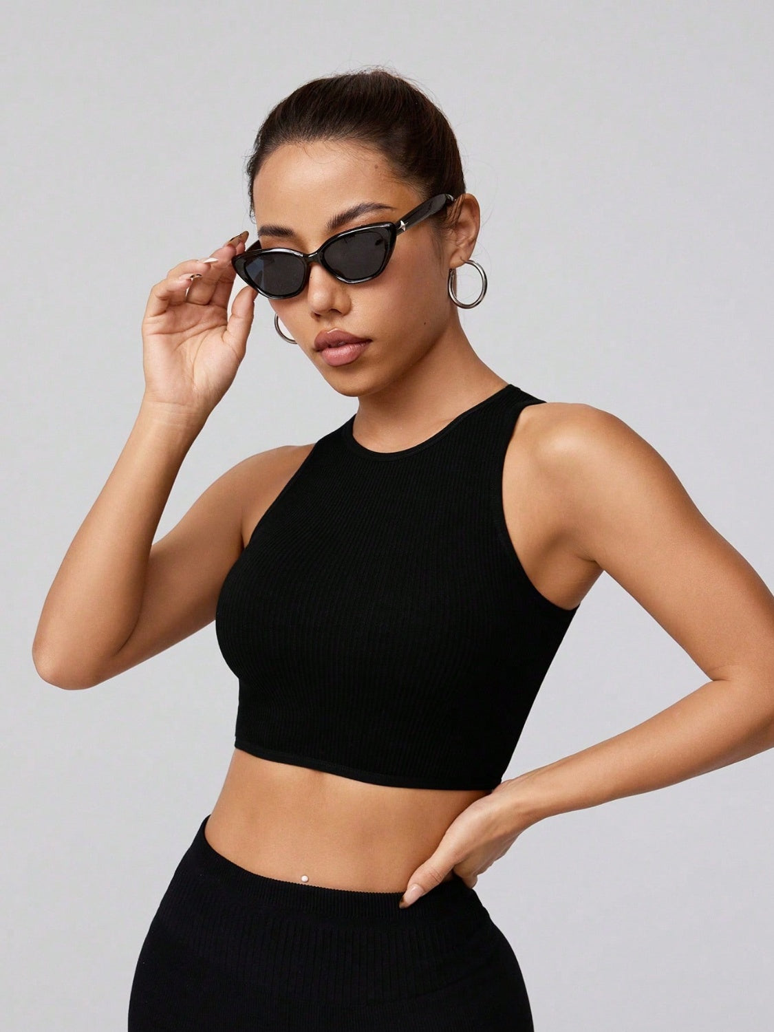 Round Neck Active Tank - felvior
