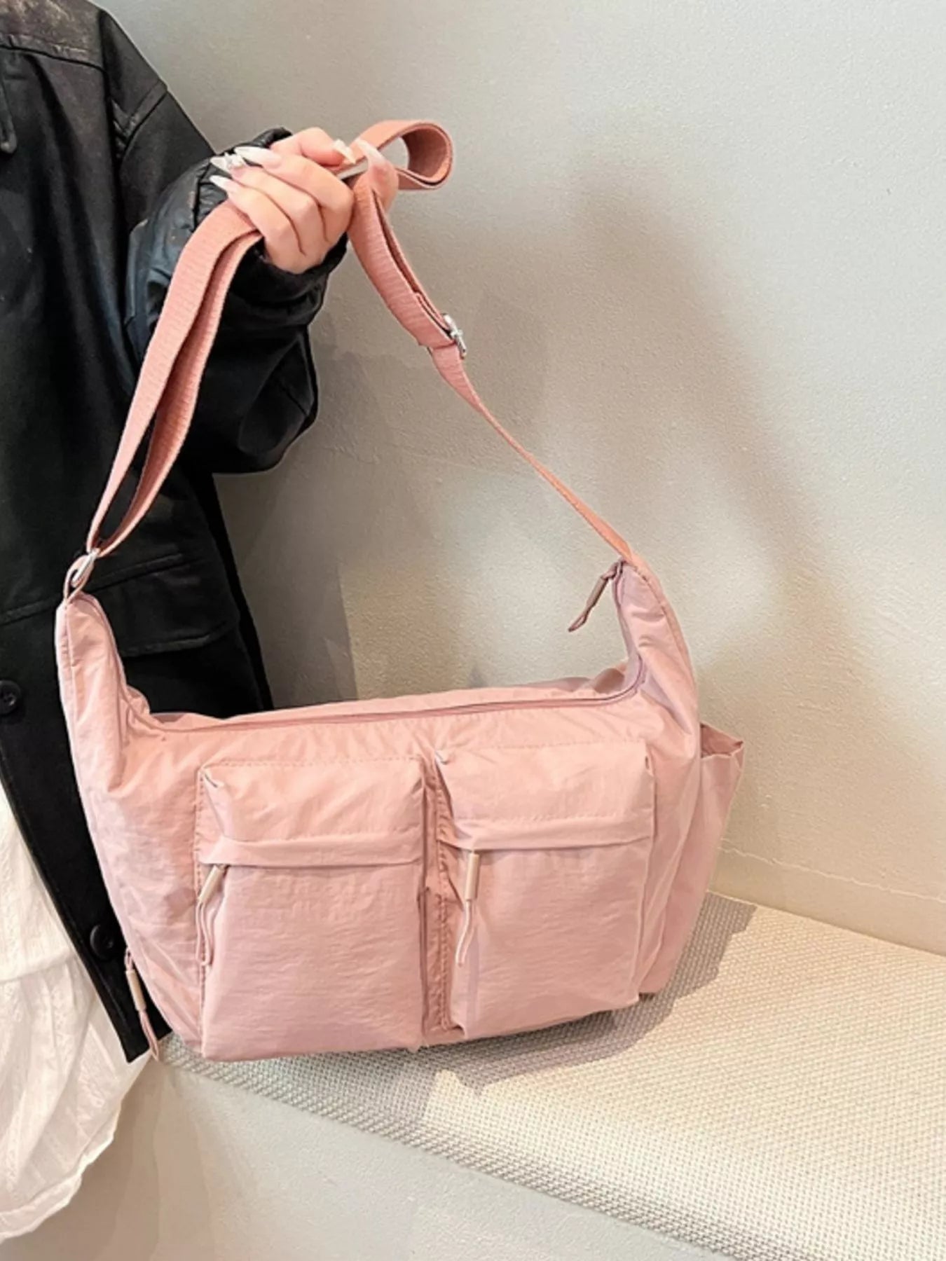 Casual Lightweight Crossbody Bag Secondary image
