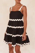 Contrast Trim Square Neck Tiered Dress