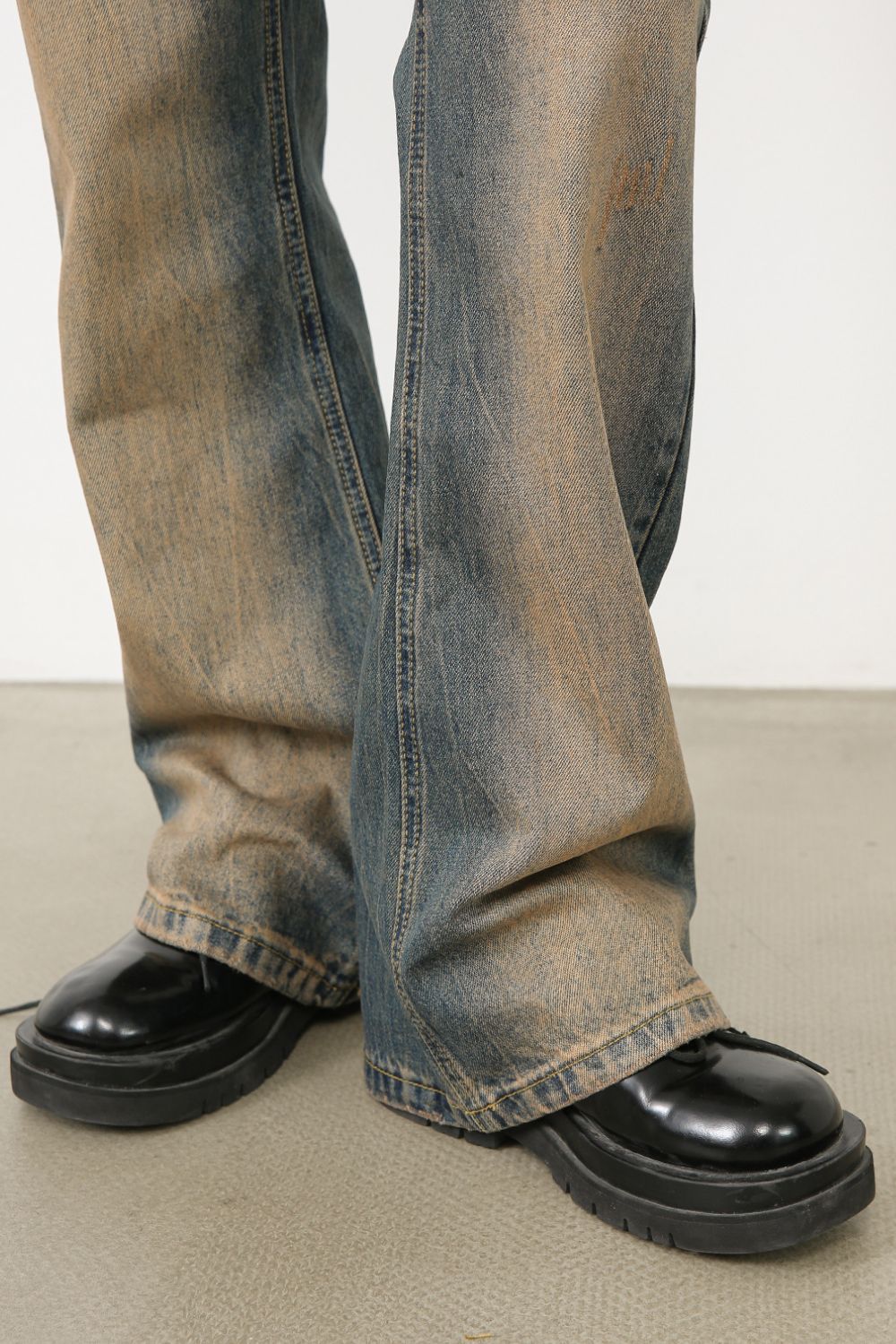 Men's Bootcut Jeans with Pockets