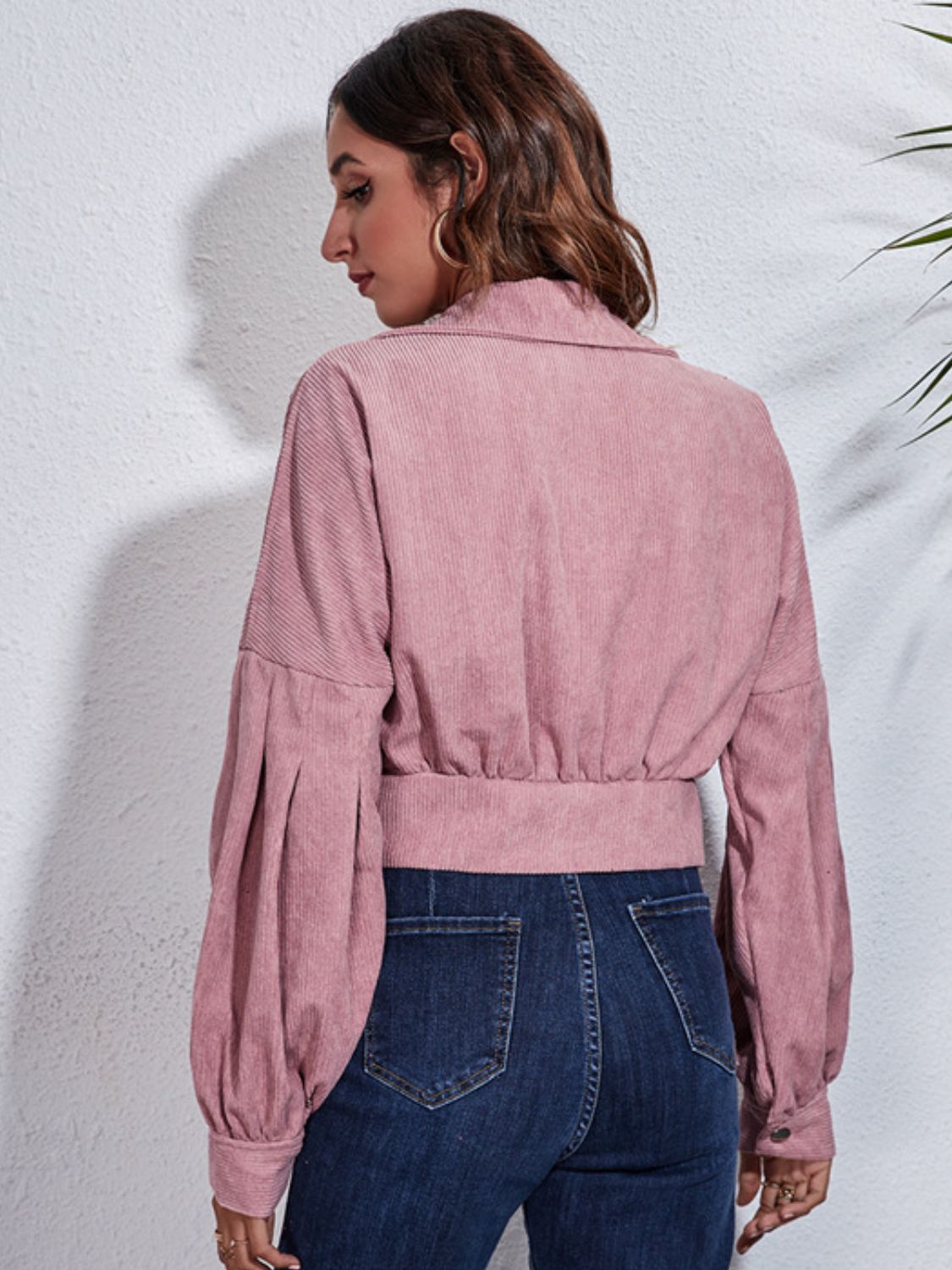 Button Down Collared Neck Cropped Jacket - felvior