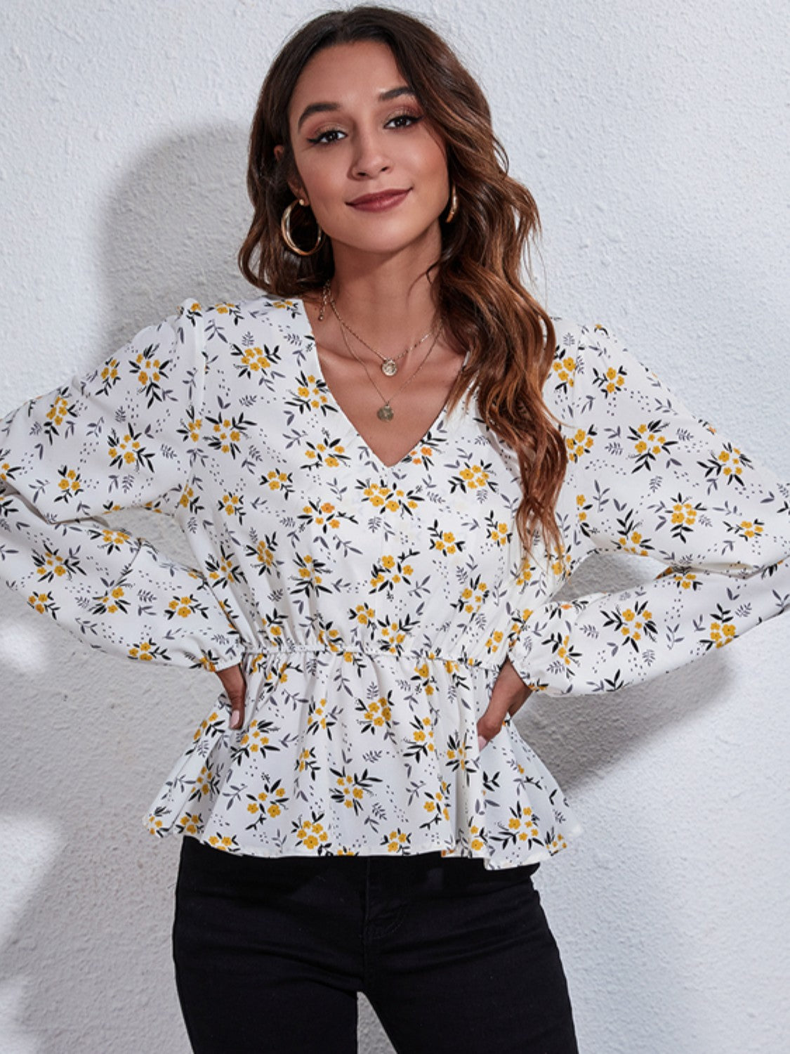 Floral V-Neck Balloon Sleeve Peplum Blouse - felvior