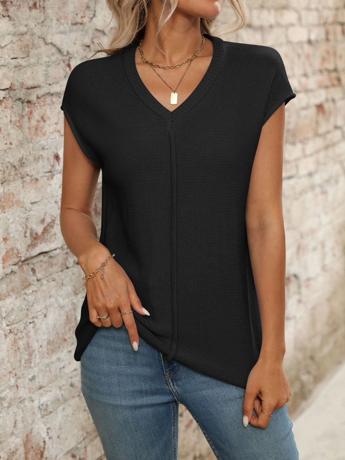 V-Neck Short Sleeve Knit Top