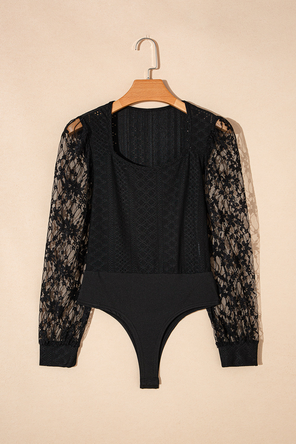 Eyelet Lace Long Sleeve Bodysuit - felvior