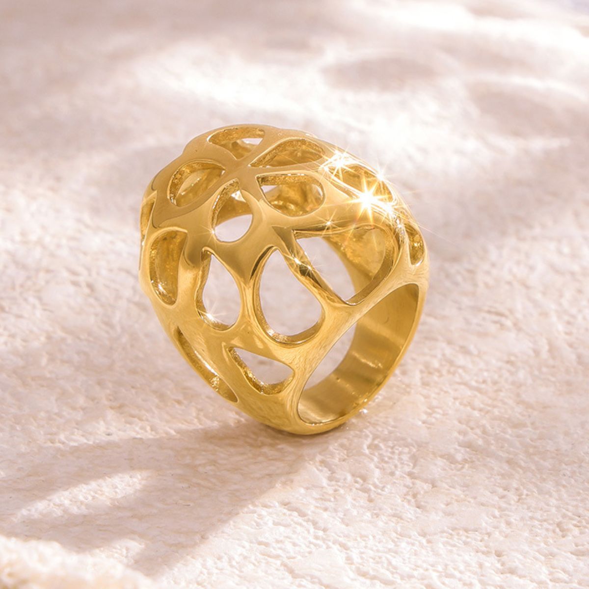 Stainless Steel Cutout Ring - felvior