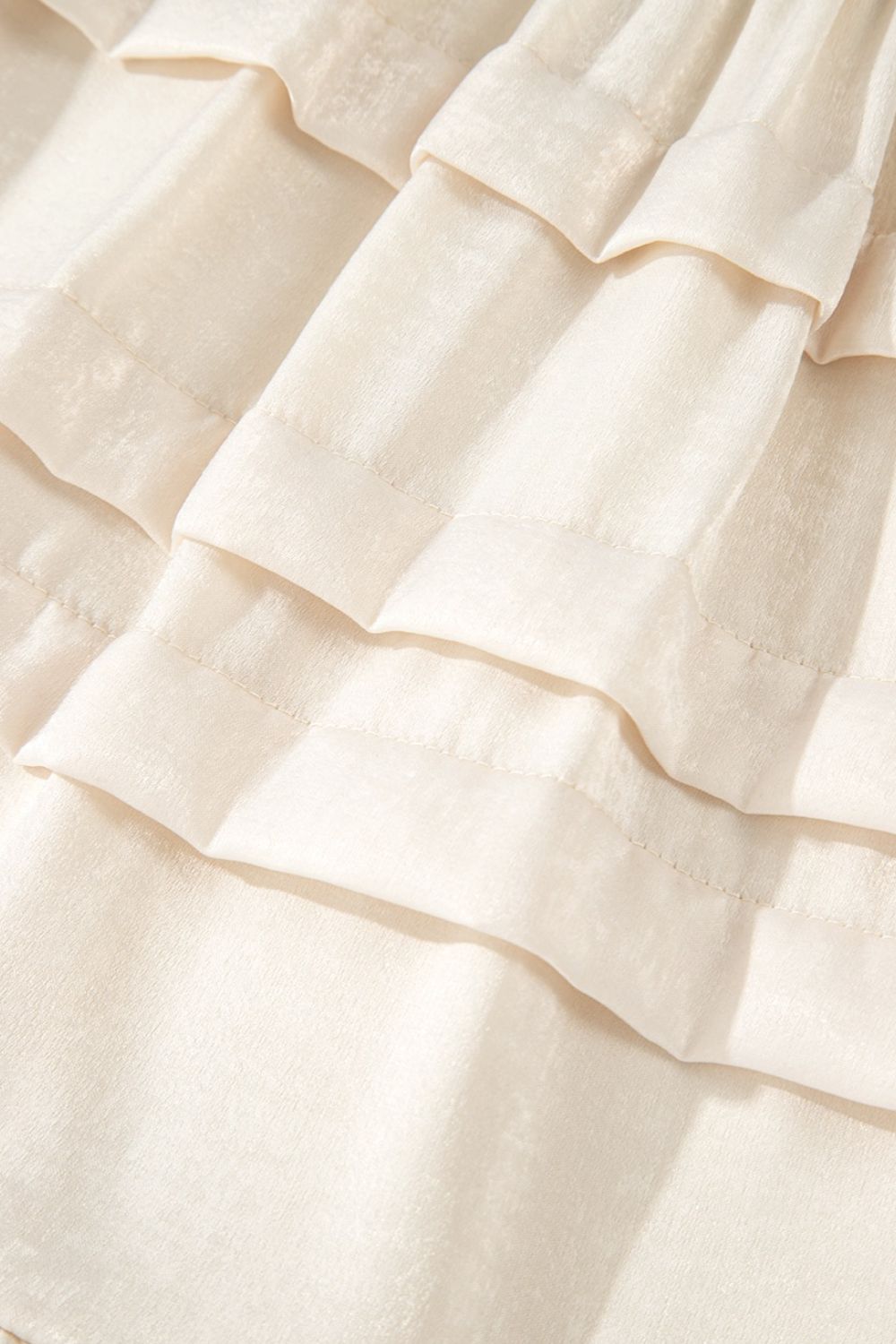 Ruffled Hemline Elastic Waist Mini Skirt