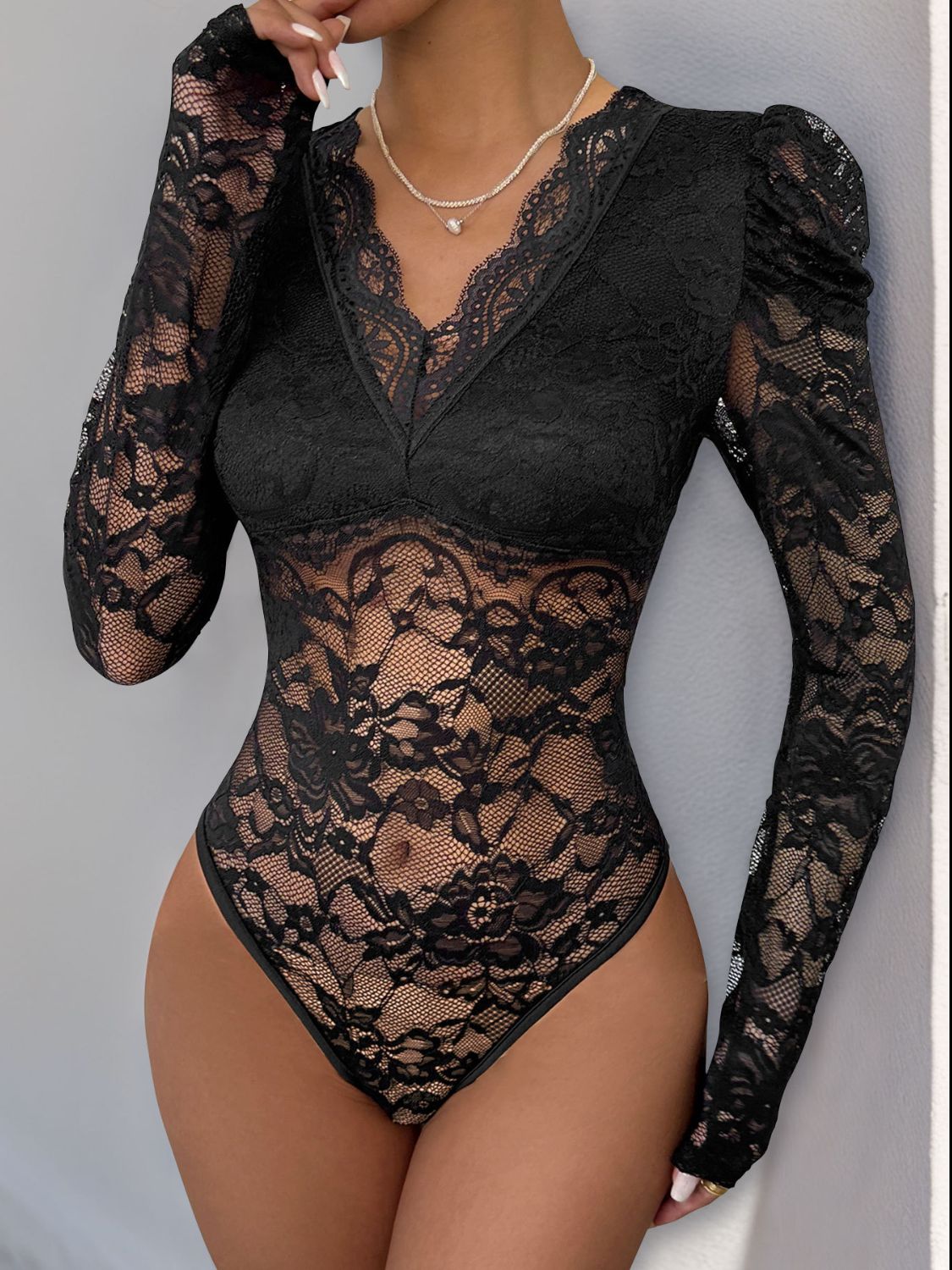 Perfee Lace V-Neck Long Sleeve Bodysuit - felvior