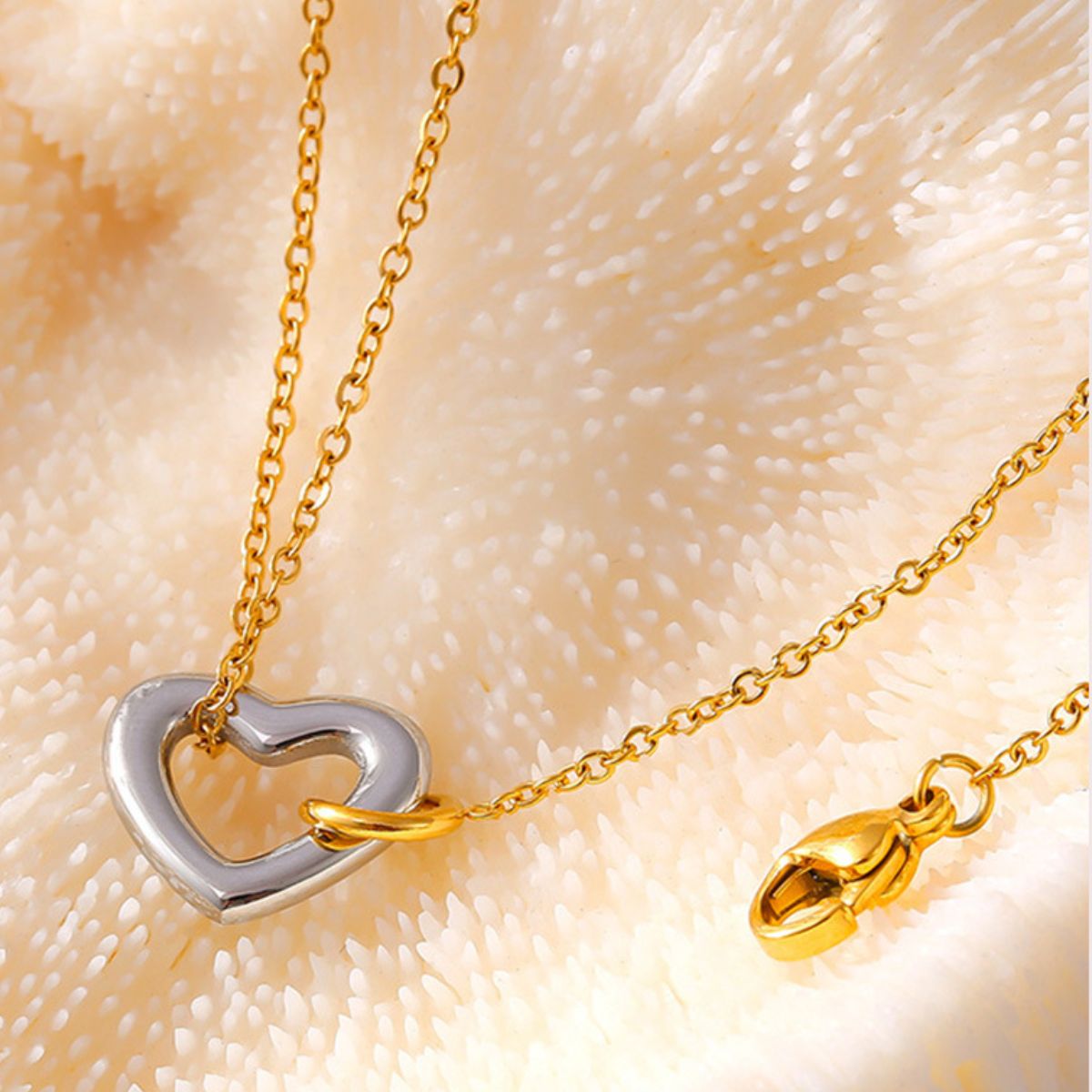 18K Gold-Plated Heart Bracelet - felvior