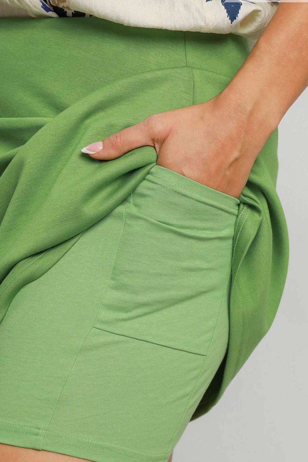 Umgee Full Size Mid-Rise Skort with Pockets Plus Size