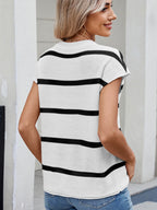 Exposed seam Contrast Striped Round Neck Knit Top