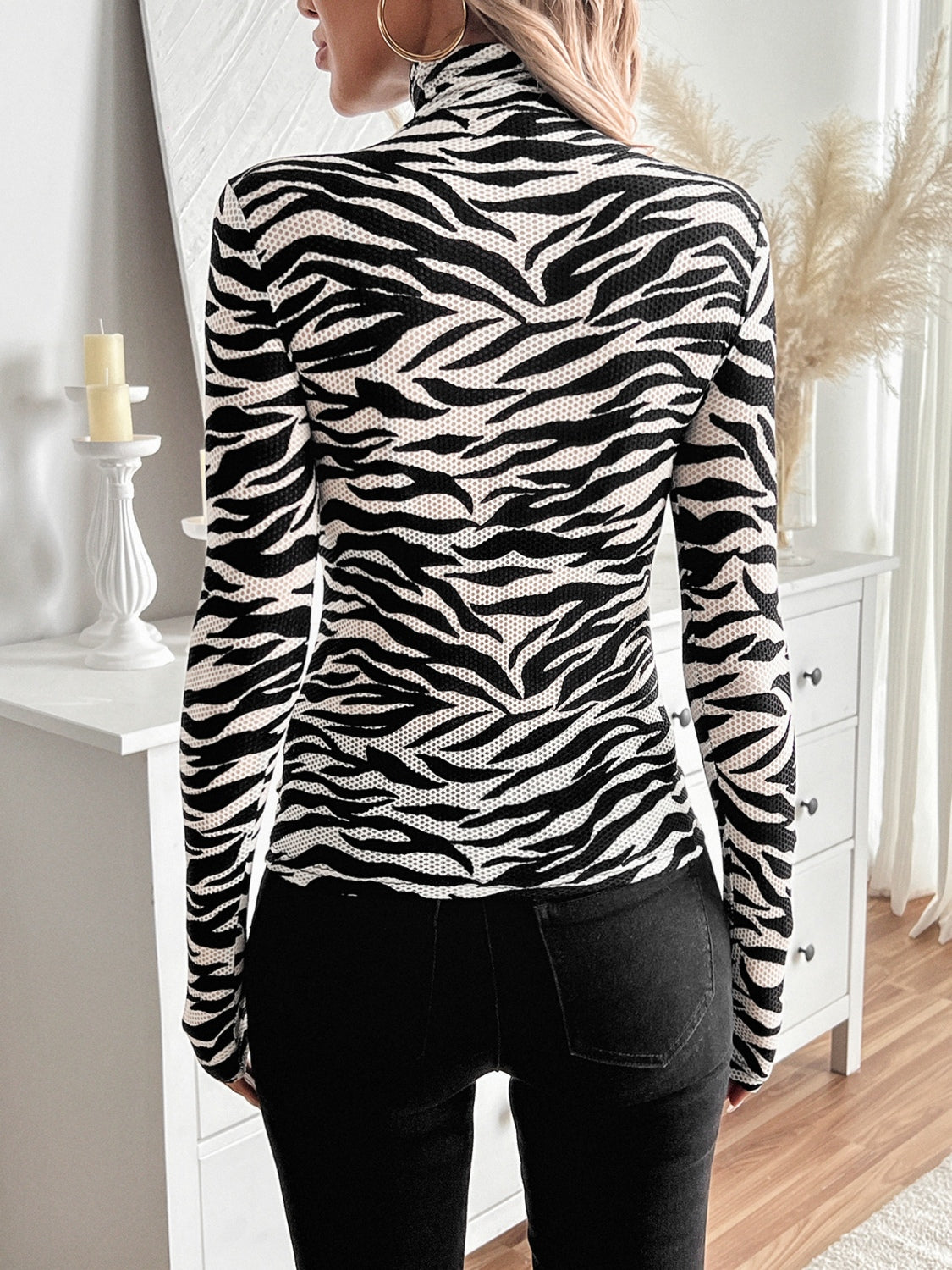 Zebra Print Turtleneck Long Sleeve T-Shirt - felvior