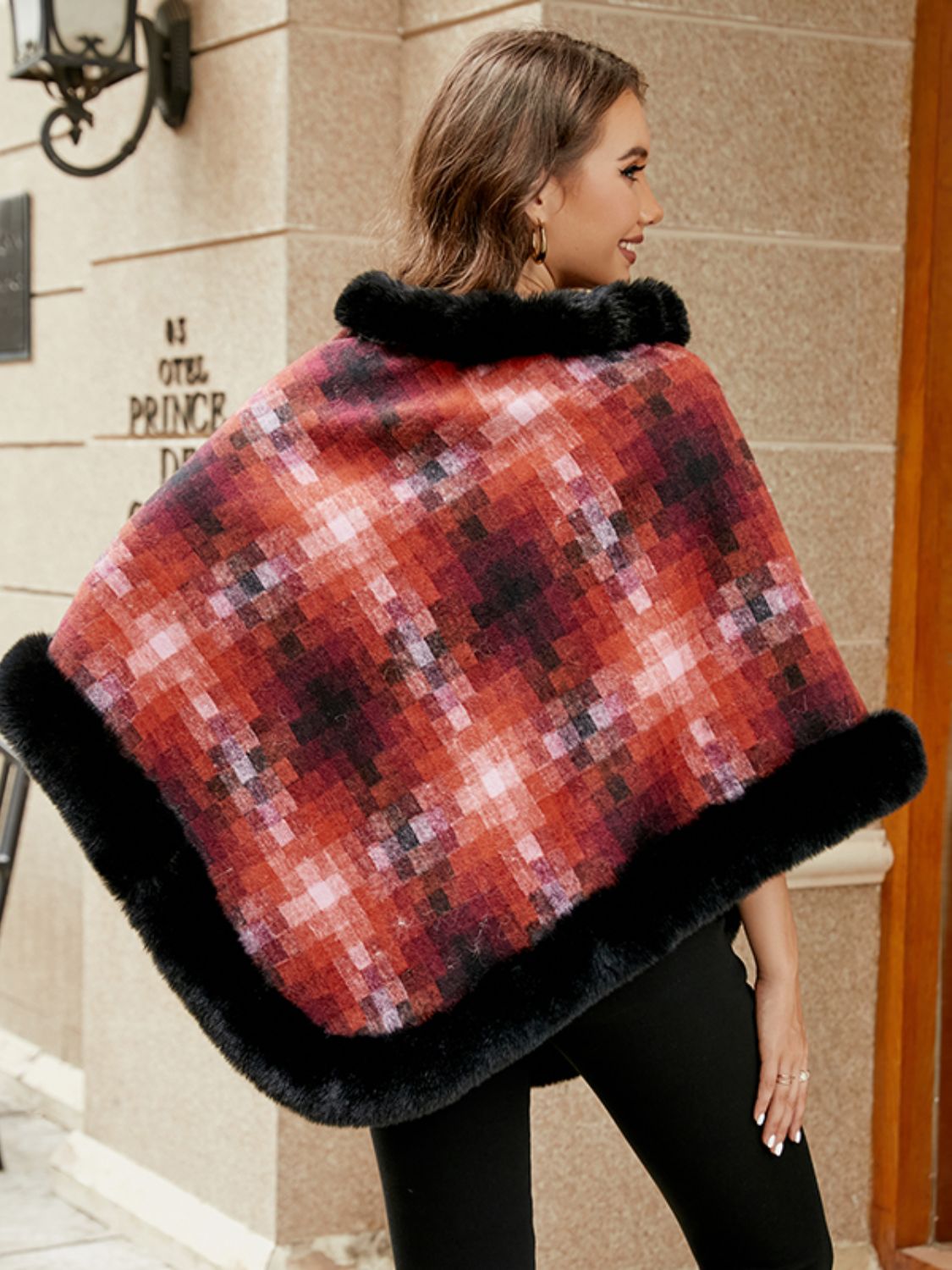 Faux Fur Trim Poncho - felvior