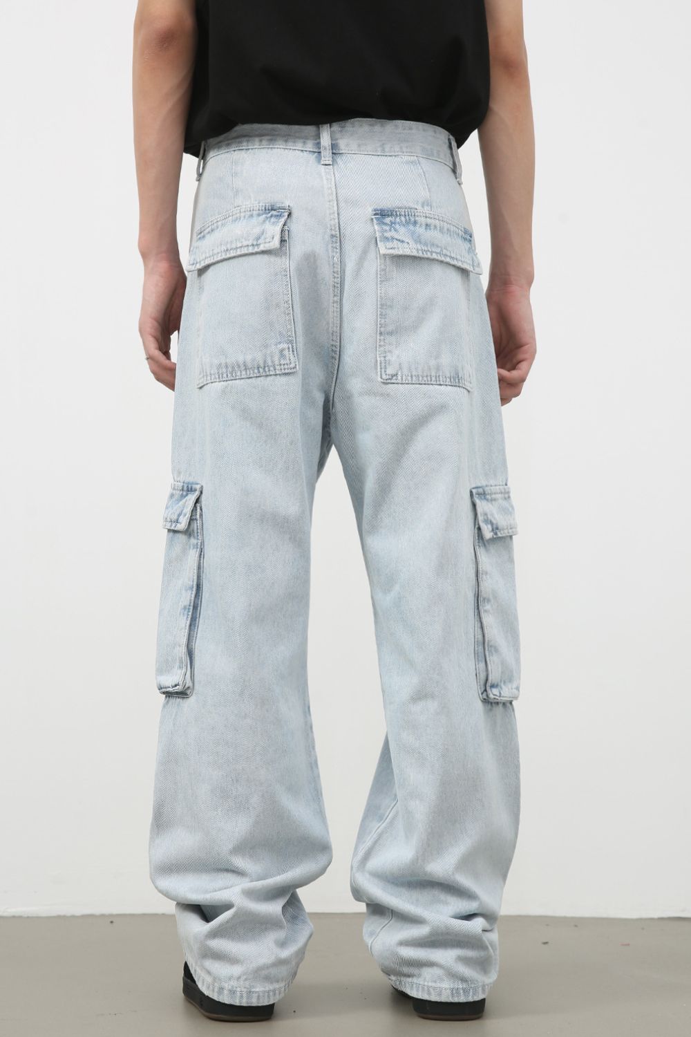 Men's Wide Leg Jeans with Cargo Pockets Zweitbild