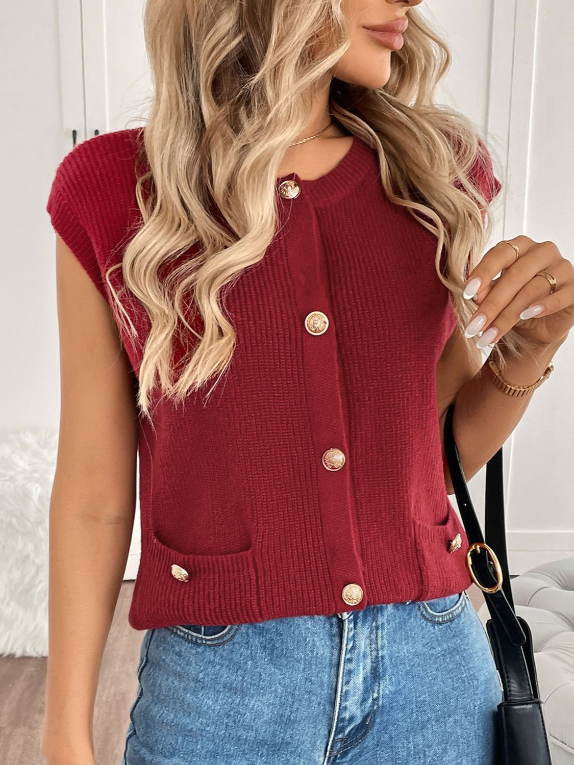 Perfee Pocketed Round Neck Cap Sleeve Cardigan - felvior