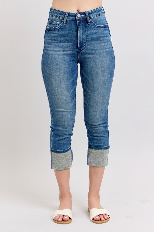 Judy Blue Full Size Skinny Cuff Capris Jeans with Pockets Plus Size - felvior