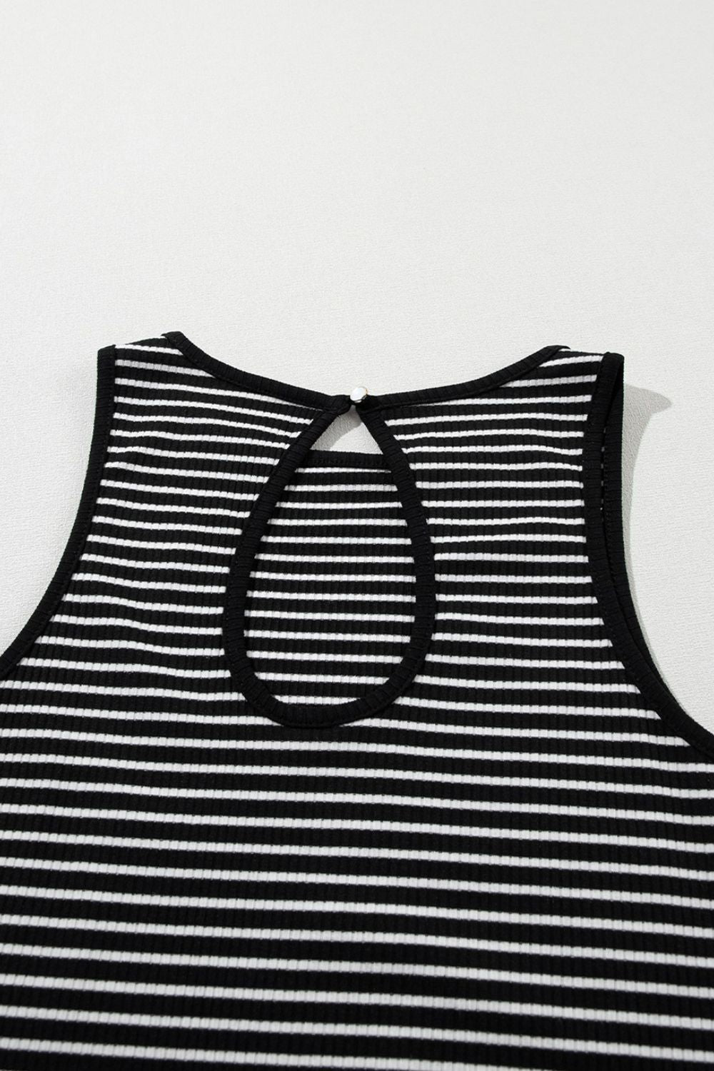 Striped Ribbed Round Neck Tank - felvior