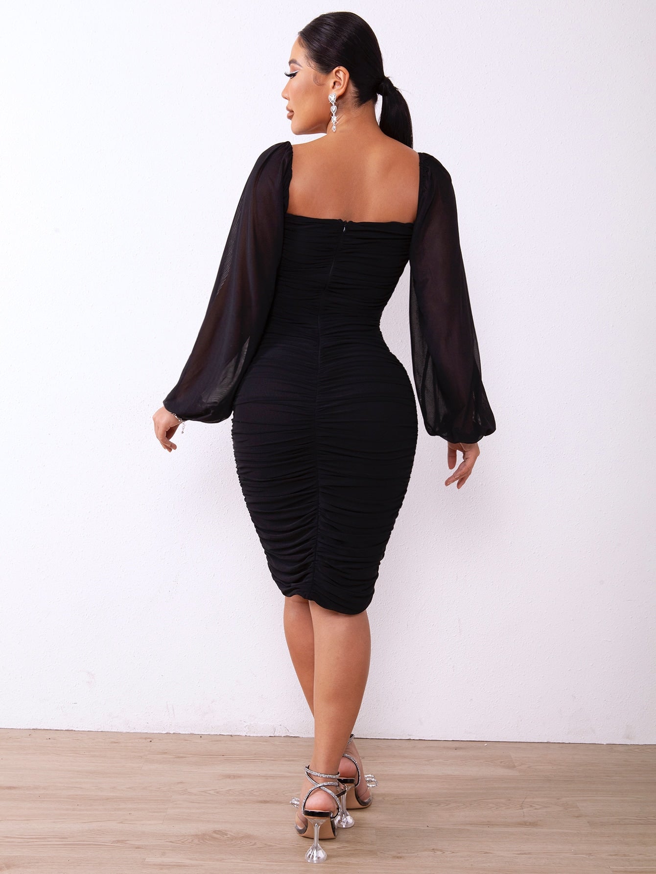 Zip-Back Ruched Bodycon Dress - felvior