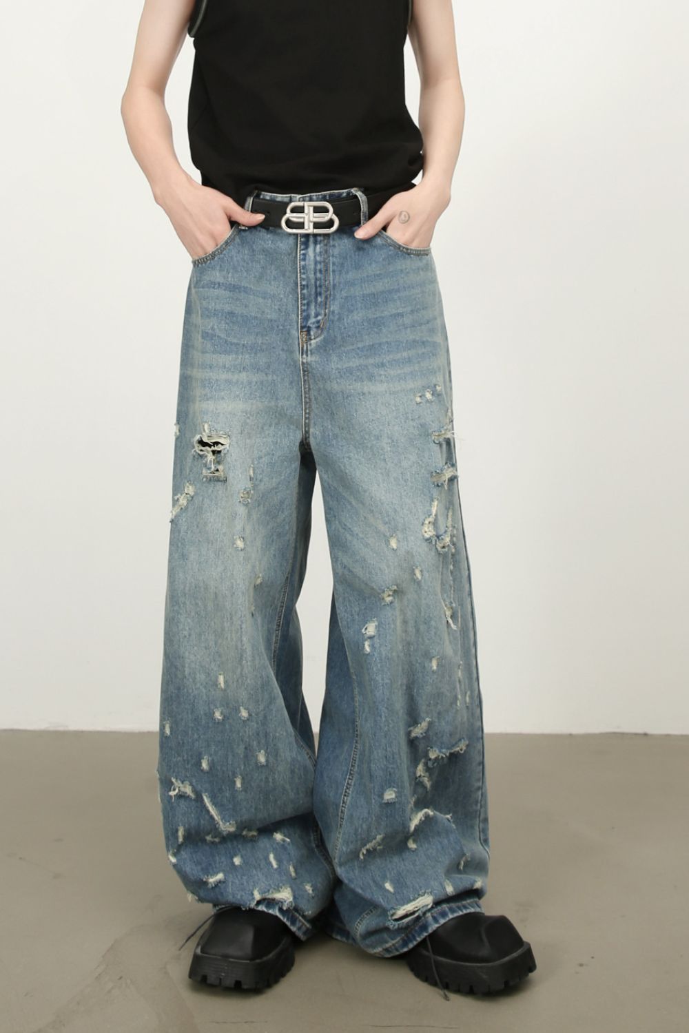 Men's Distressed Wide Leg Jeans Zweitbild