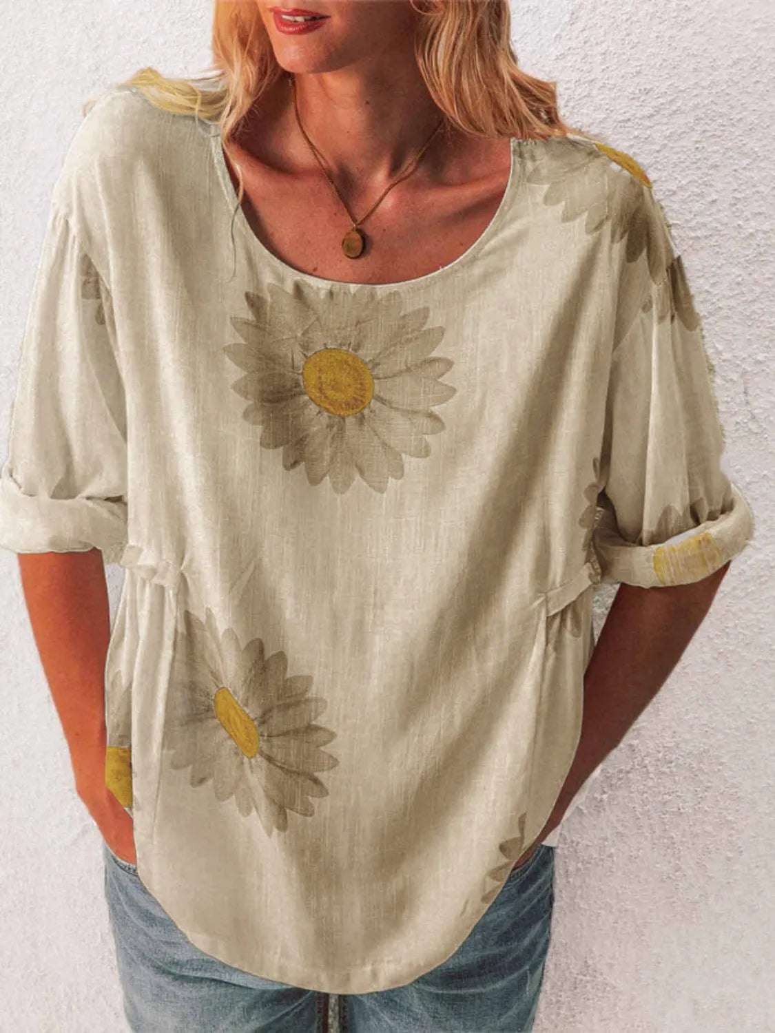 Full Size Flower Round Neck Half Sleeve T-Shirt Plus Size - felvior