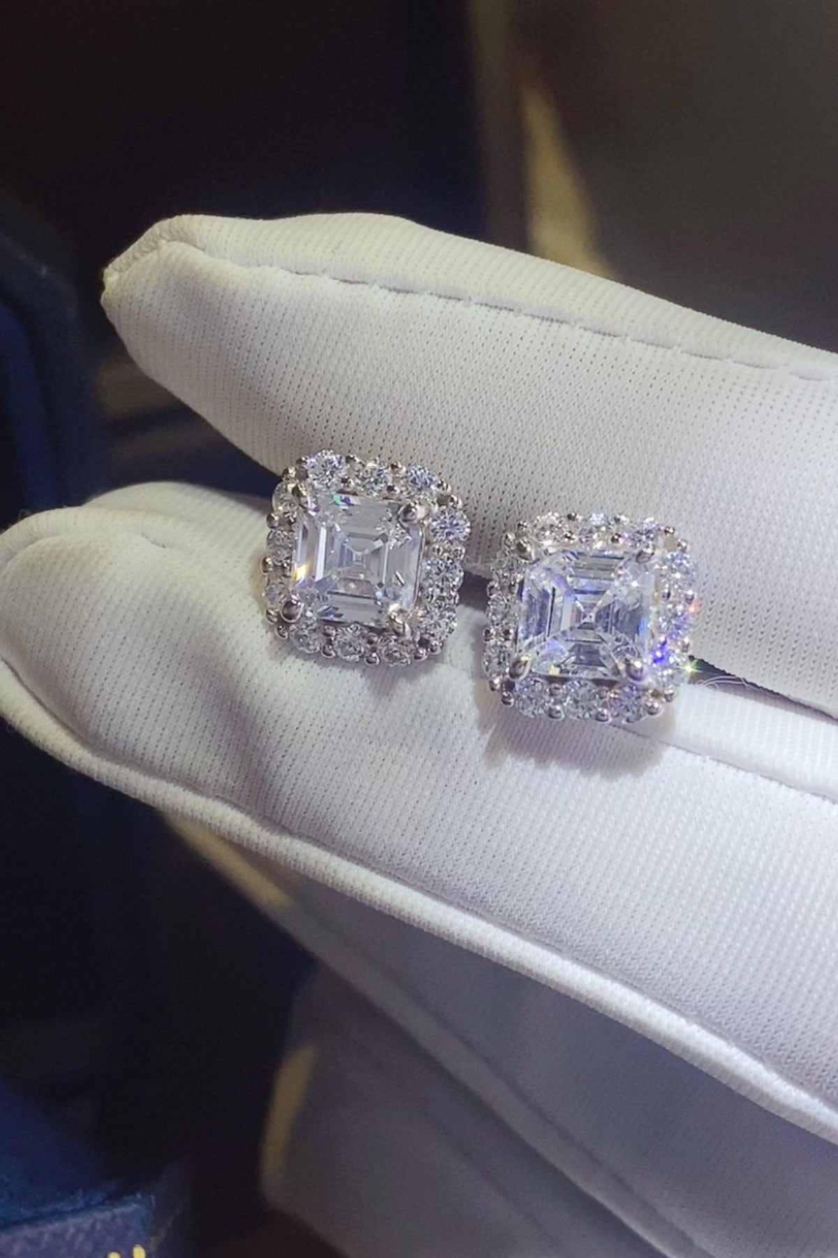 2 Carat Moissanite 925 Sterling Silver Stud Earrings - felvior