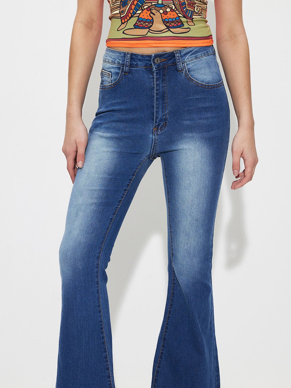 Mid-Rise Waist Bootcut Jeans - felvior
