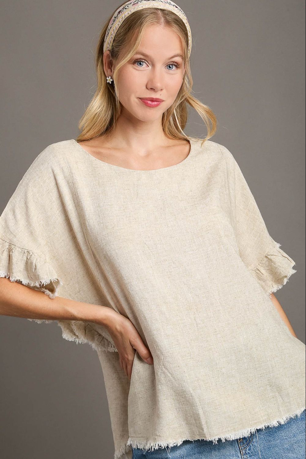 Umgee Full Size Raw Hem Ruffle Short Sleeve Blouse Plus Size Hauptbild