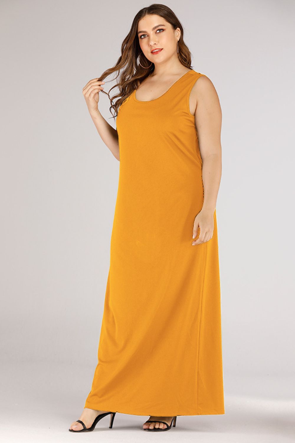 Plus Size Scoop Neck Maxi Tank Dress - felvior