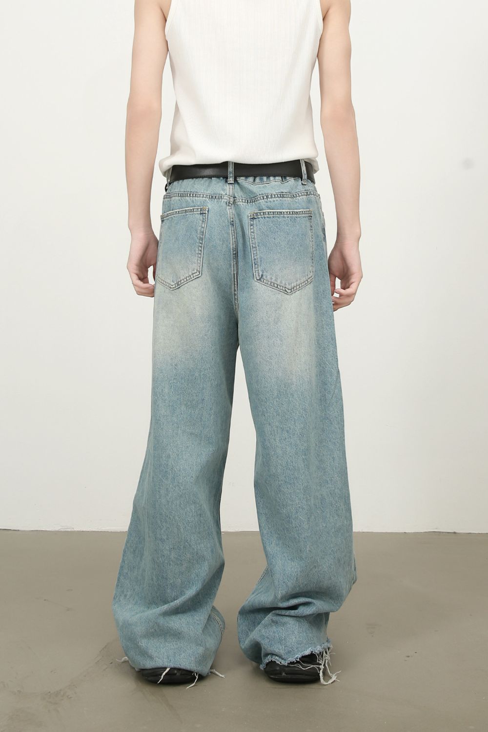 Men's Raw Hem Distressed Jeans Zweitbild