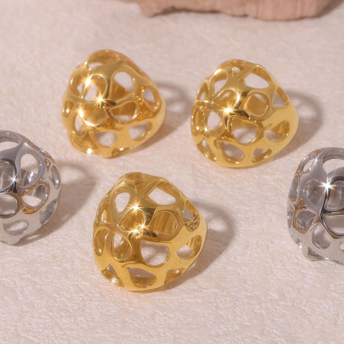 Stainless Steel Cutout Ring - felvior