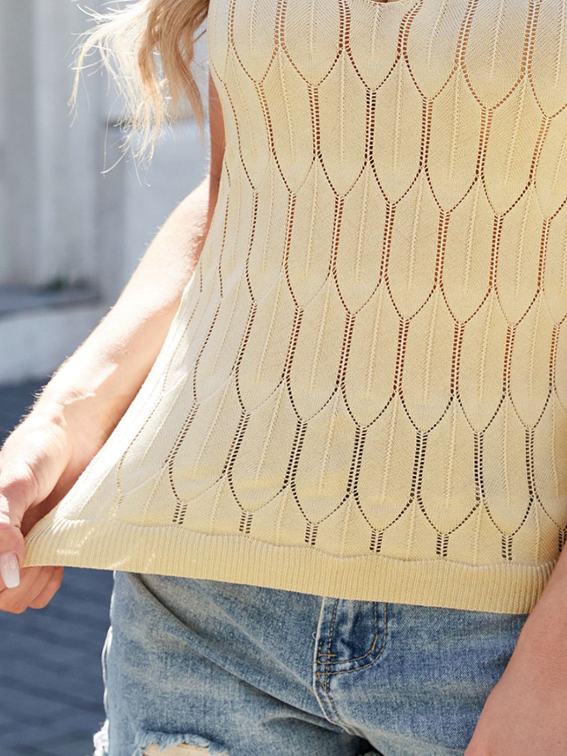 Eyelet Scoop Neck Knit Tank - felvior