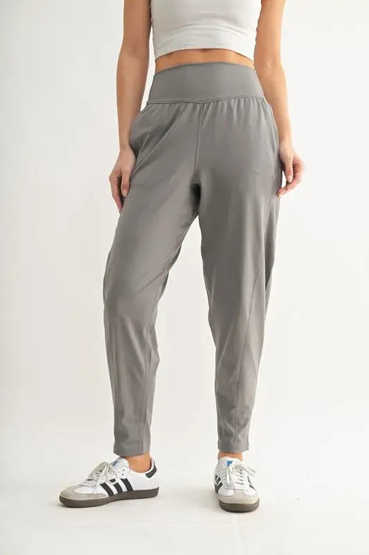 MONO B Flowbarrel High Waist Active Pants