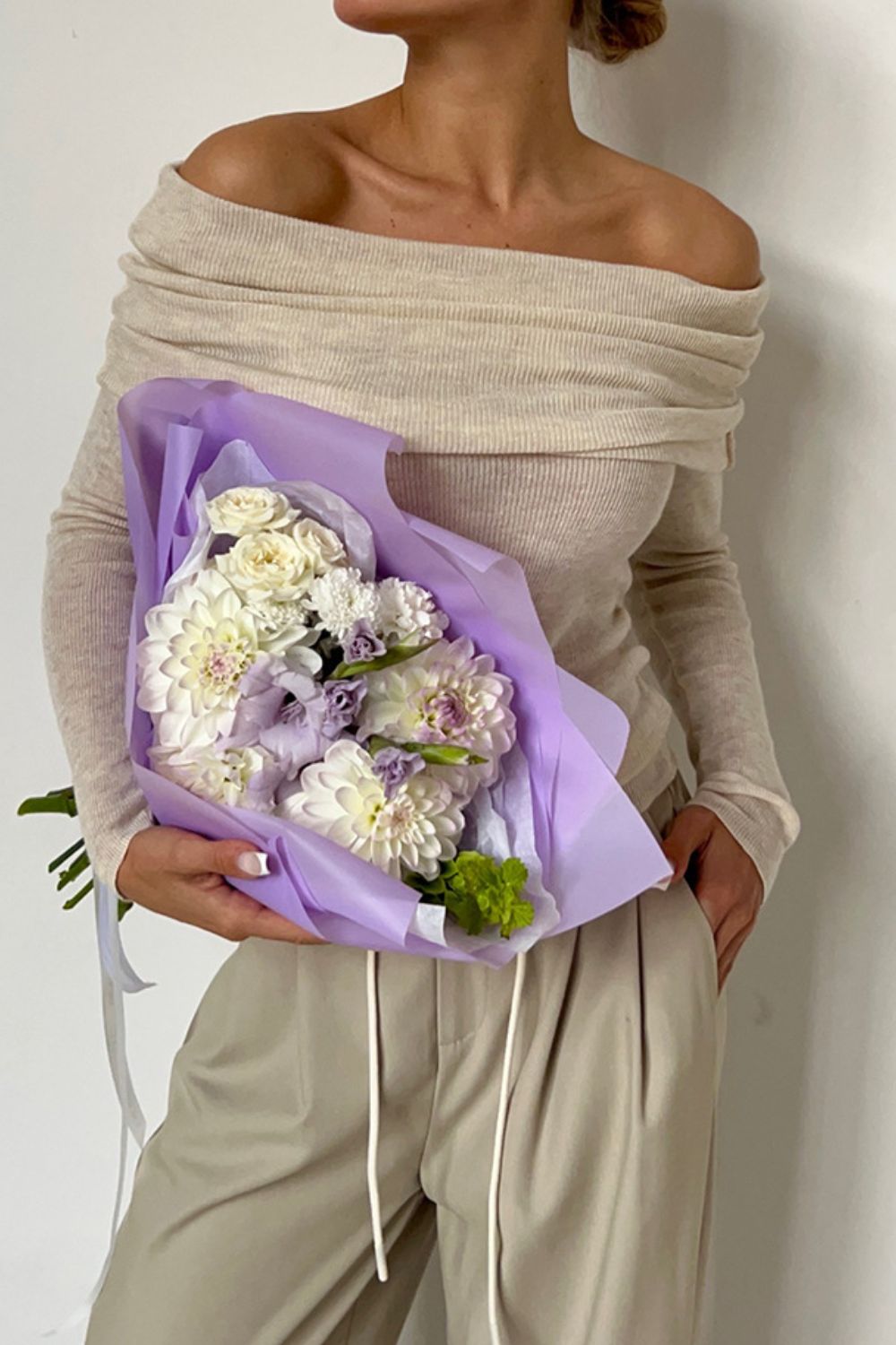 Off-Shoulder Long Sleeve Knit Top - felvior