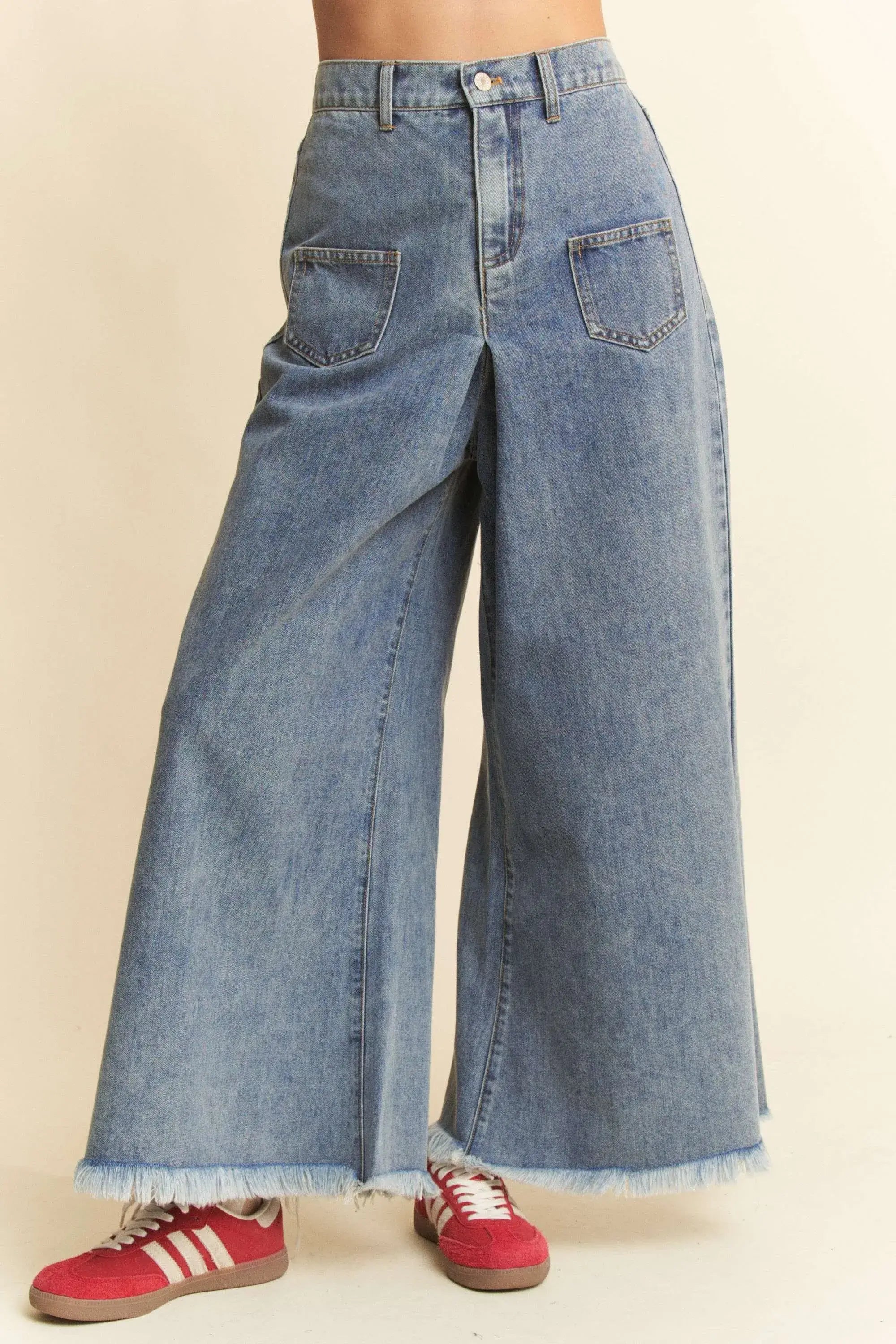 Davi & Dani Patch Pocket Wide Leg Culotte Jeans Hauptbild