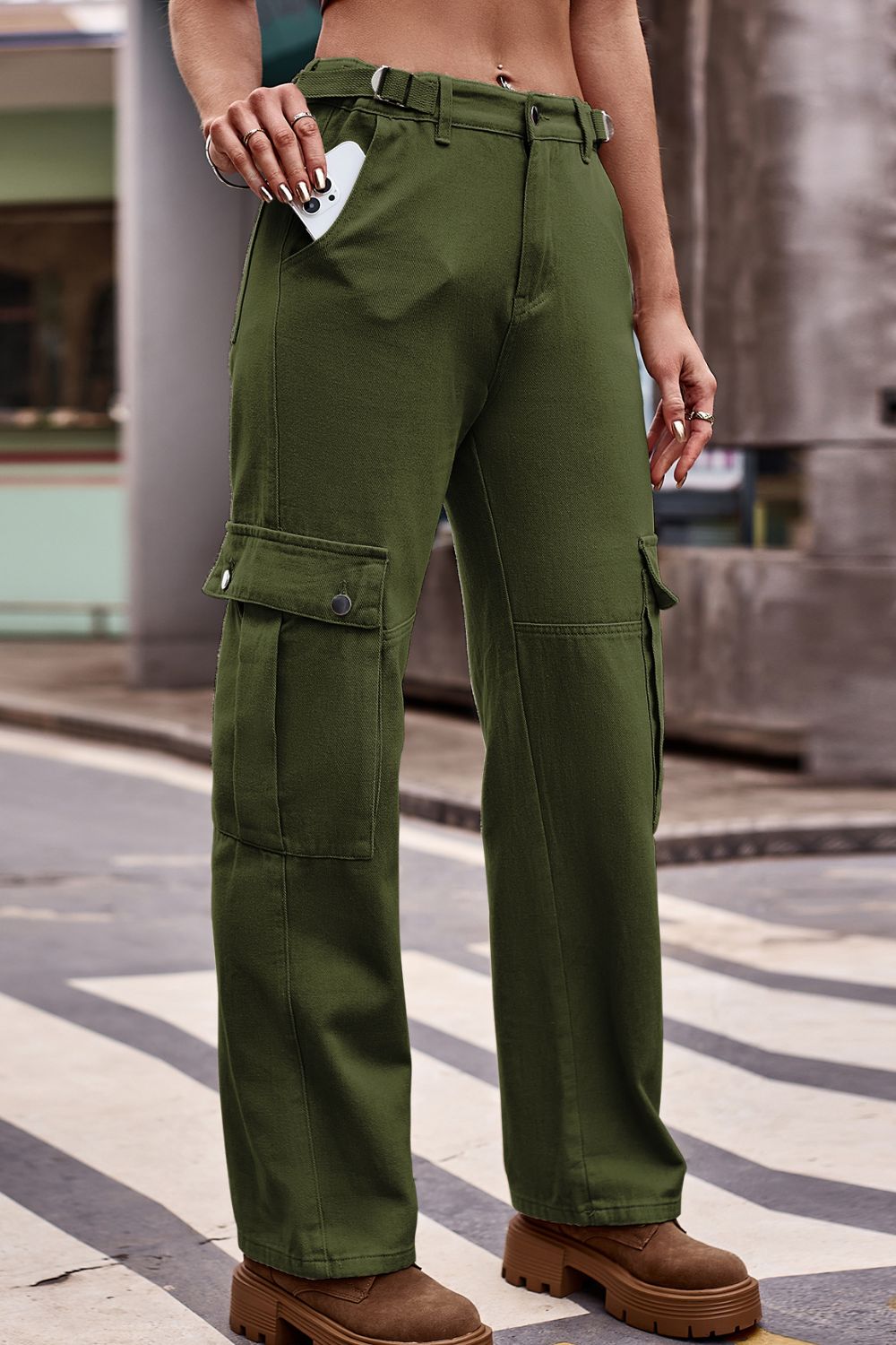 Buttoned Loose Fit Jeans with Pockets - felvior