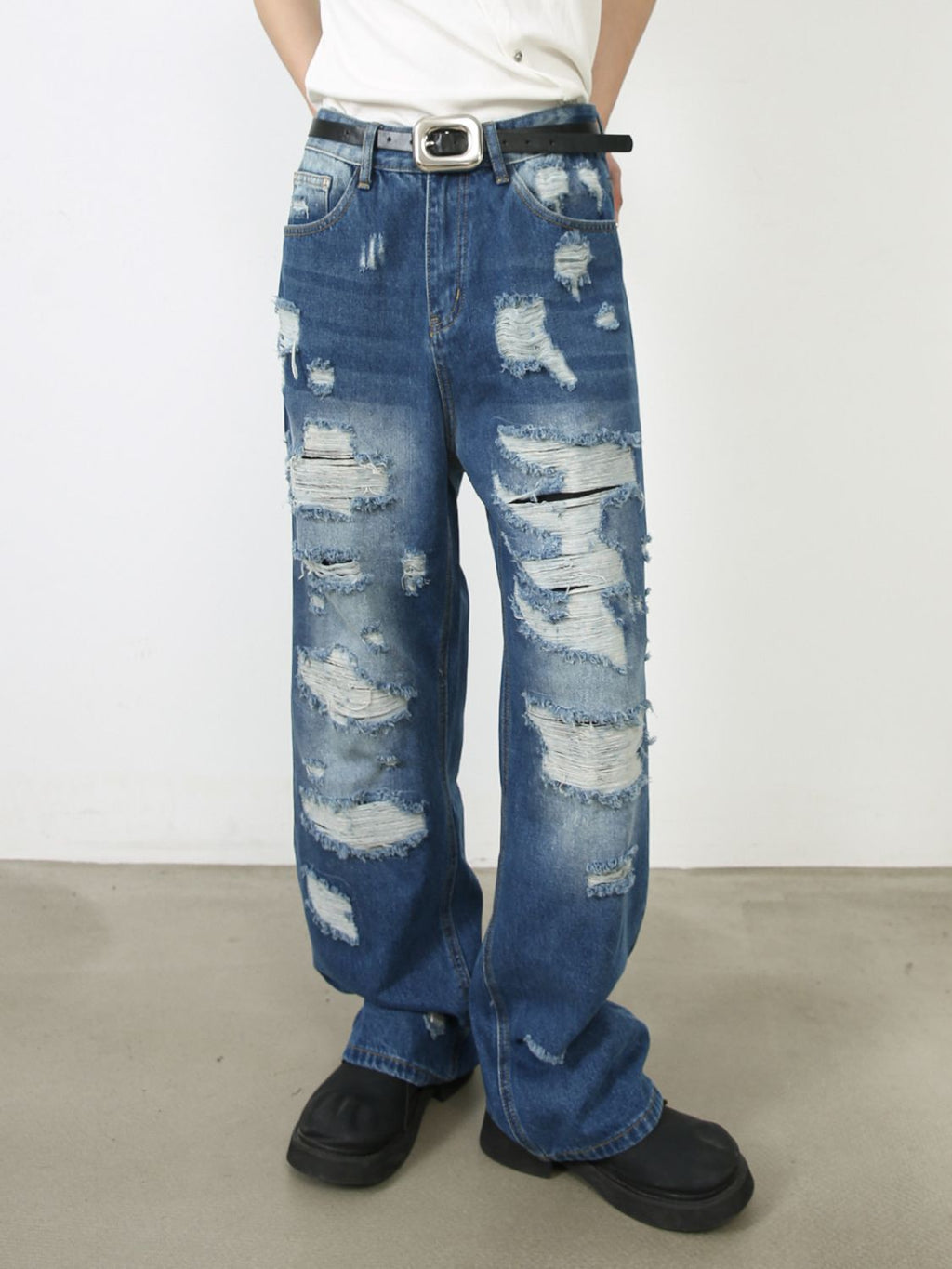 Men's Distressed Jeans with Pockets