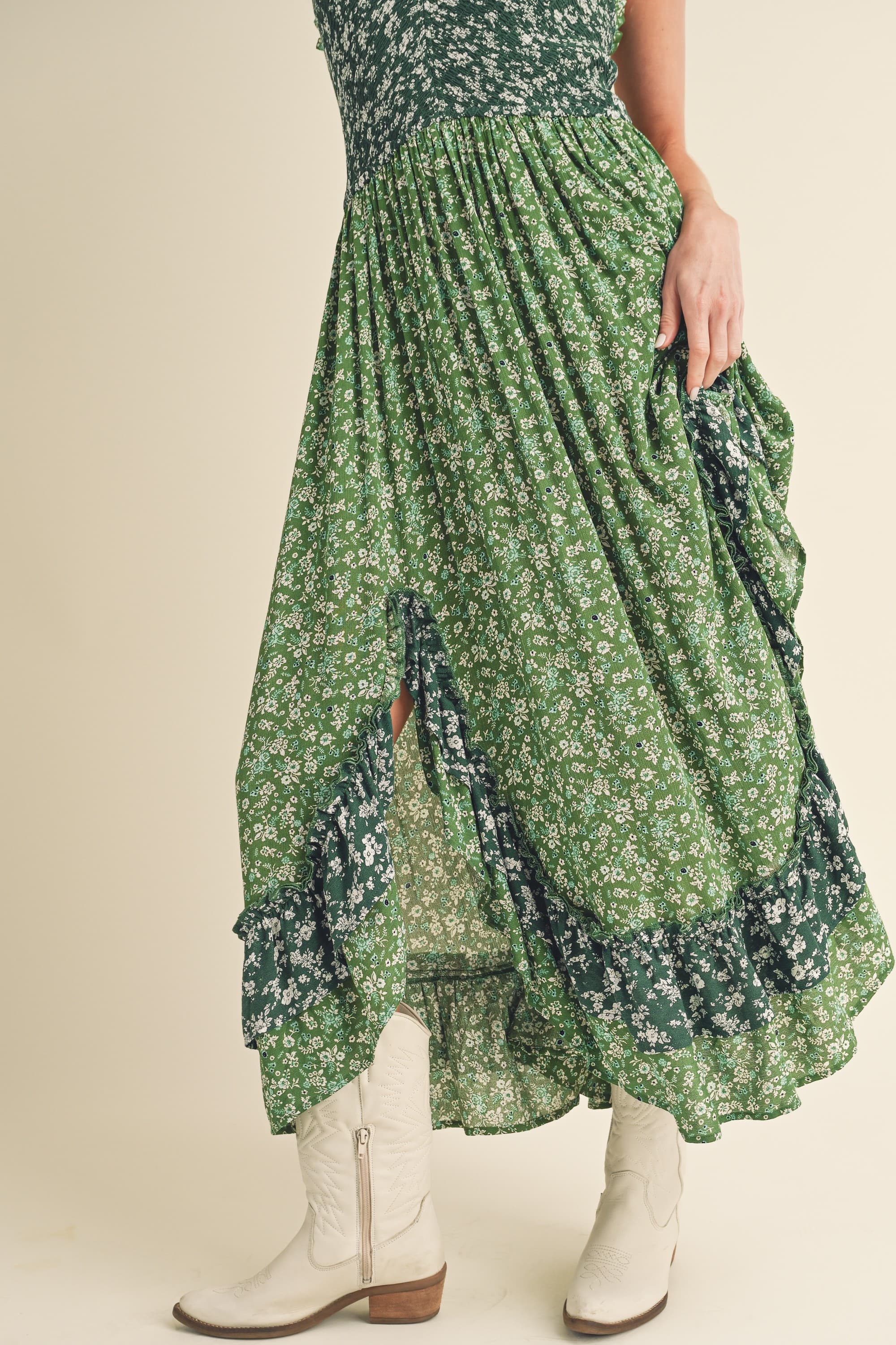 Aemi + Co Ditsy Floral Ruffled Hem Maxi Cami Dress - felvior