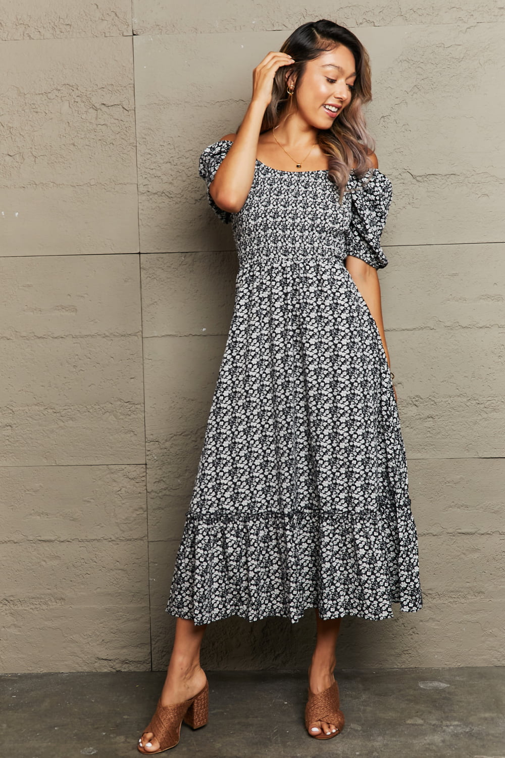 Perfee Floral Lace-Up Off-Shoulder Midi Dress Image principale du produit