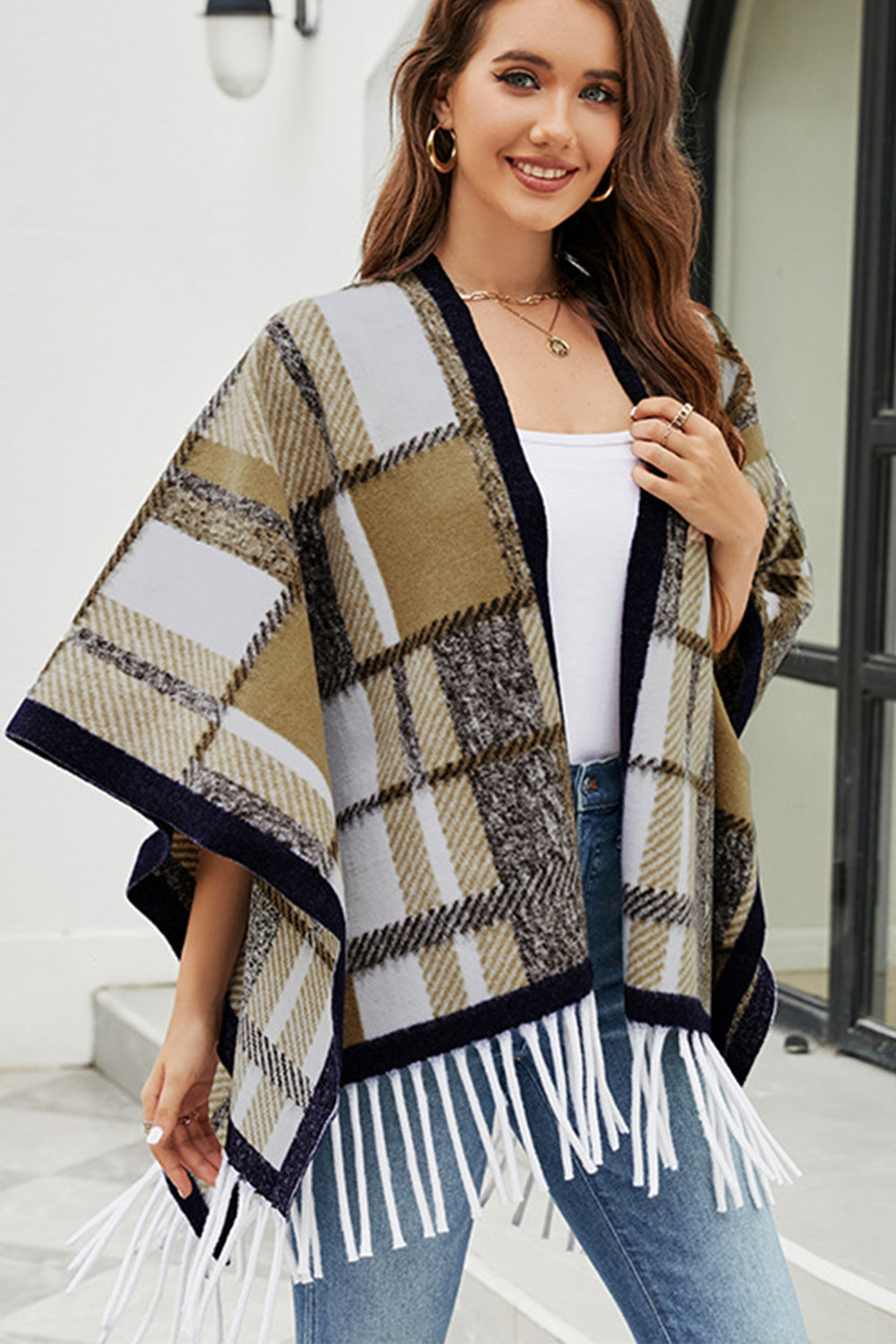 Cloak Sleeve Fringe Detail Poncho - felvior