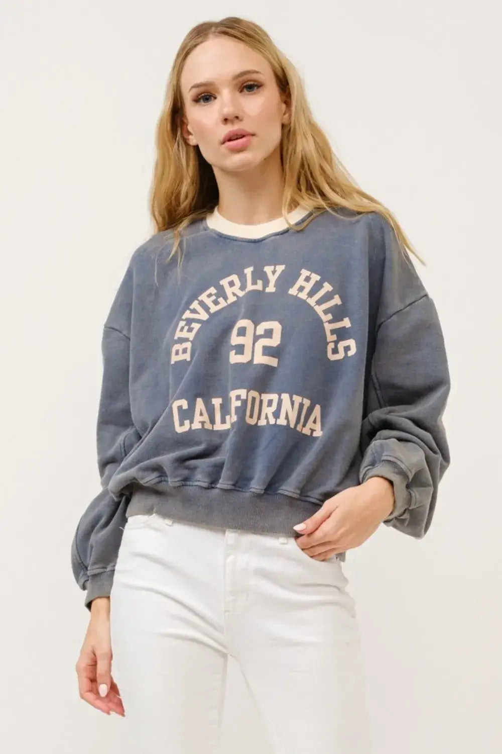 And The Why BEVERLY HILLS 92 CALIFORNIA Contrast Crop Sweatshirt Hauptbild