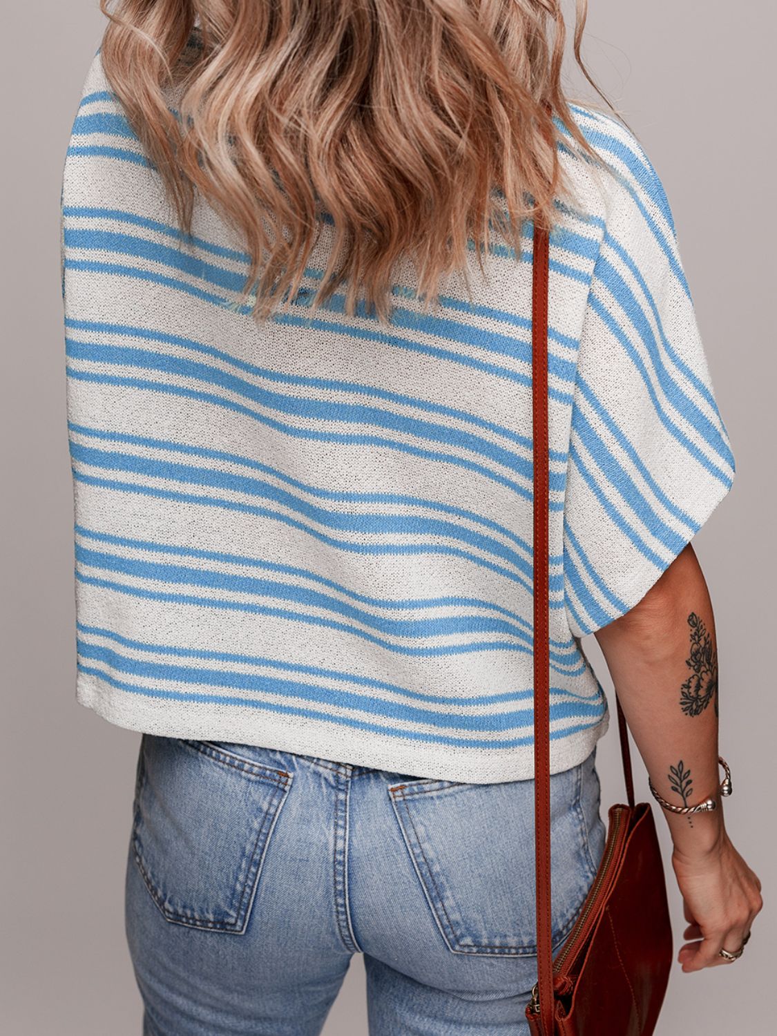 Stripe Round Neck Half Sleeve Knit Top - felvior